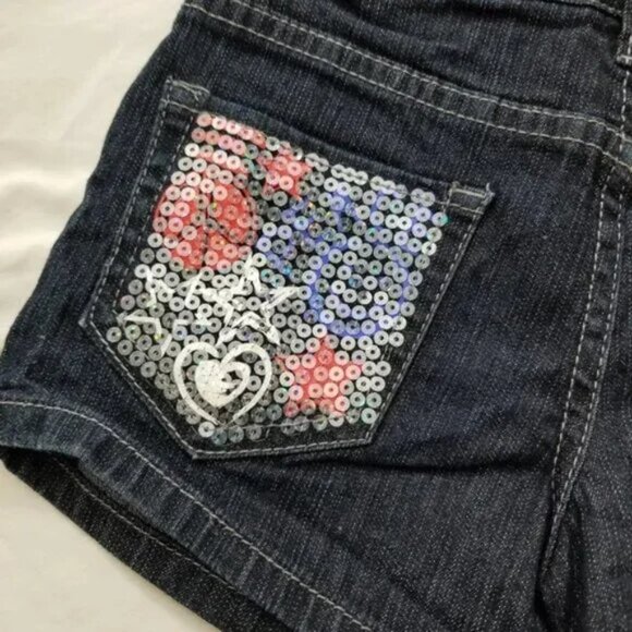🔴 Piper little girl star sequin black denim shorts size 7 (E14) - Picture 3 of 5
